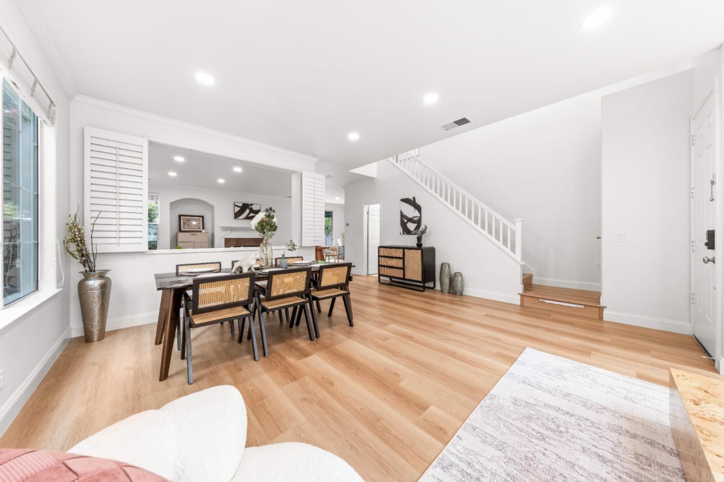 Detail Gallery Image 7 of 53 For 817 Pitkin Loop, San Jose,  CA 95125 - 4 Beds | 2/1 Baths