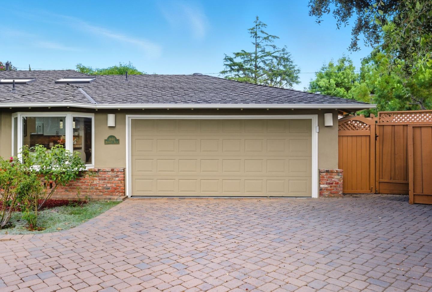 Detail Gallery Image 62 of 76 For 1660 Elmhurst Dr, Los Altos,  CA 94024 - 4 Beds | 2/1 Baths