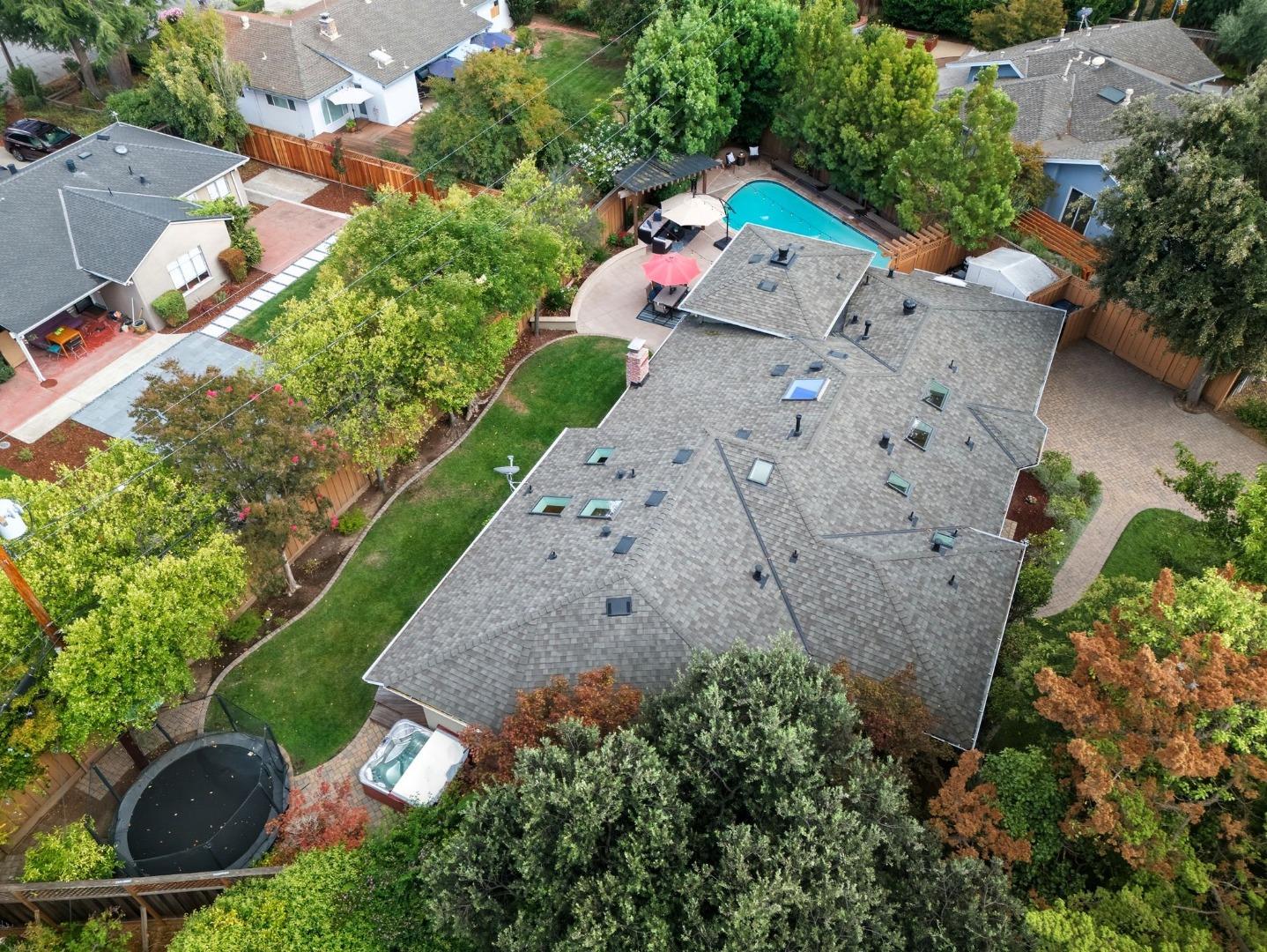 Detail Gallery Image 64 of 76 For 1660 Elmhurst Dr, Los Altos,  CA 94024 - 4 Beds | 2/1 Baths