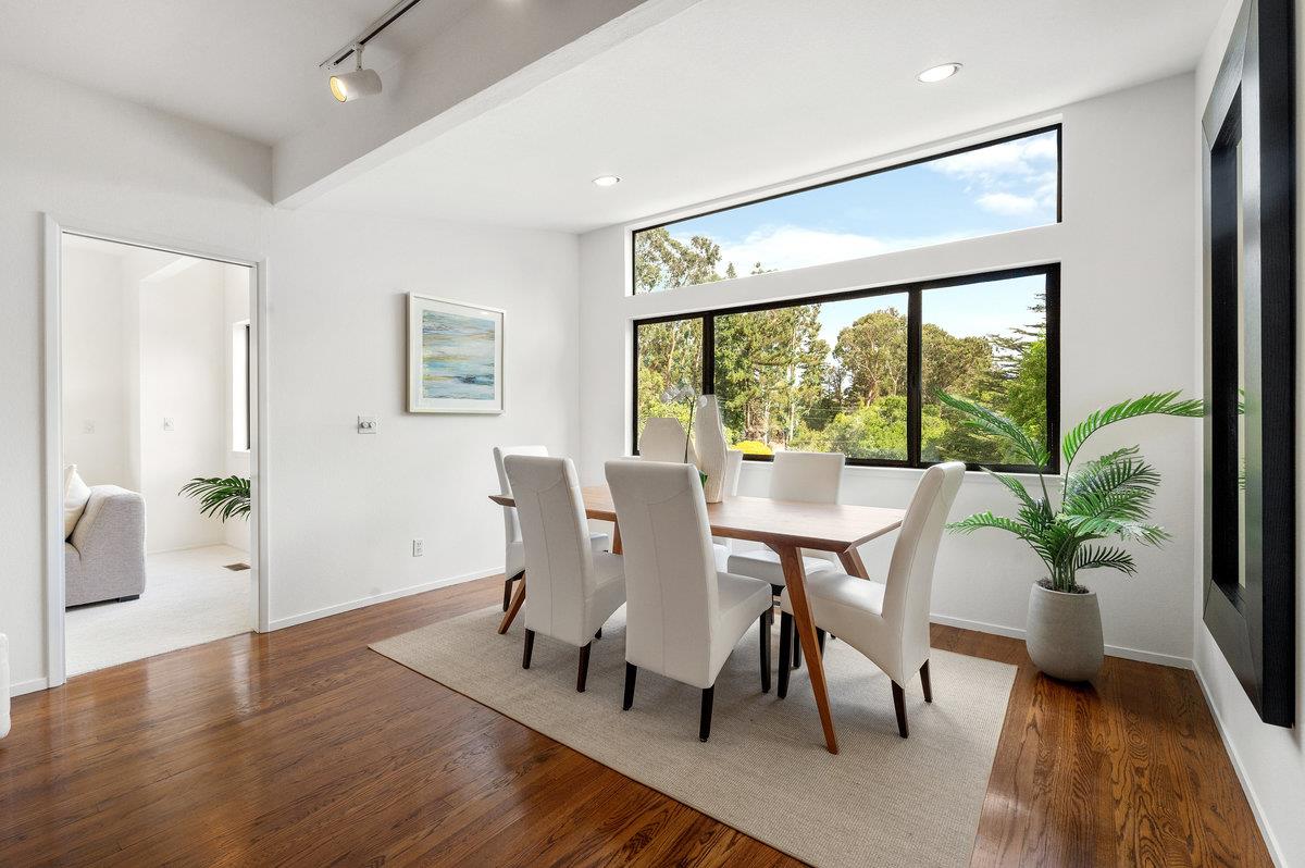 Detail Gallery Image 12 of 64 For 901 Laurelwood Dr, San Mateo,  CA 94403 - 3 Beds | 2/1 Baths