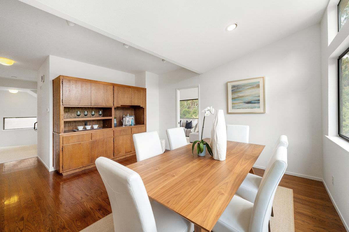 Detail Gallery Image 13 of 64 For 901 Laurelwood Dr, San Mateo,  CA 94403 - 3 Beds | 2/1 Baths