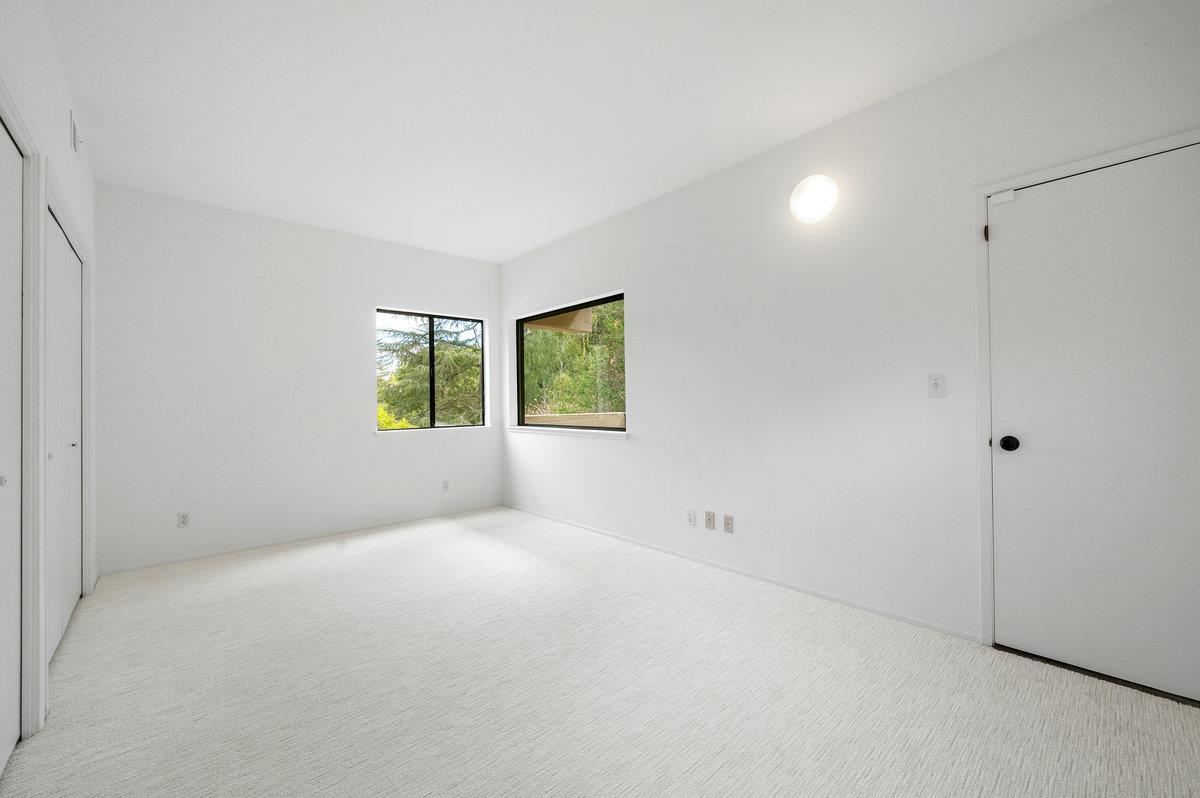 Detail Gallery Image 37 of 64 For 901 Laurelwood Dr, San Mateo,  CA 94403 - 3 Beds | 2/1 Baths