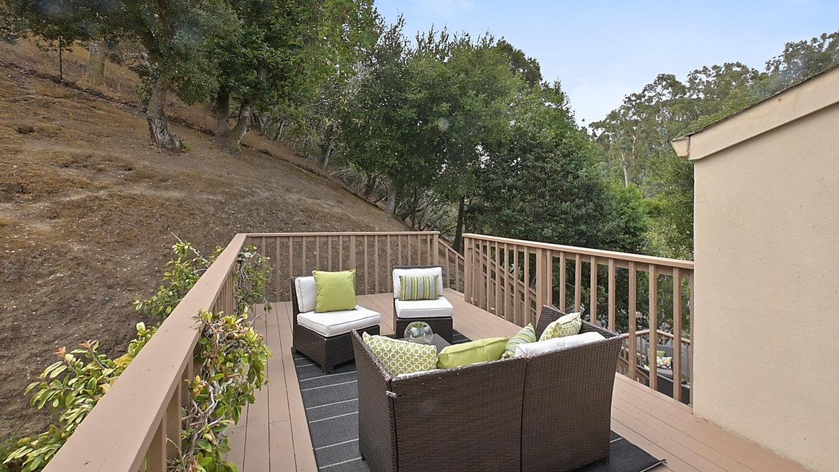 Detail Gallery Image 47 of 64 For 901 Laurelwood Dr, San Mateo,  CA 94403 - 3 Beds | 2/1 Baths