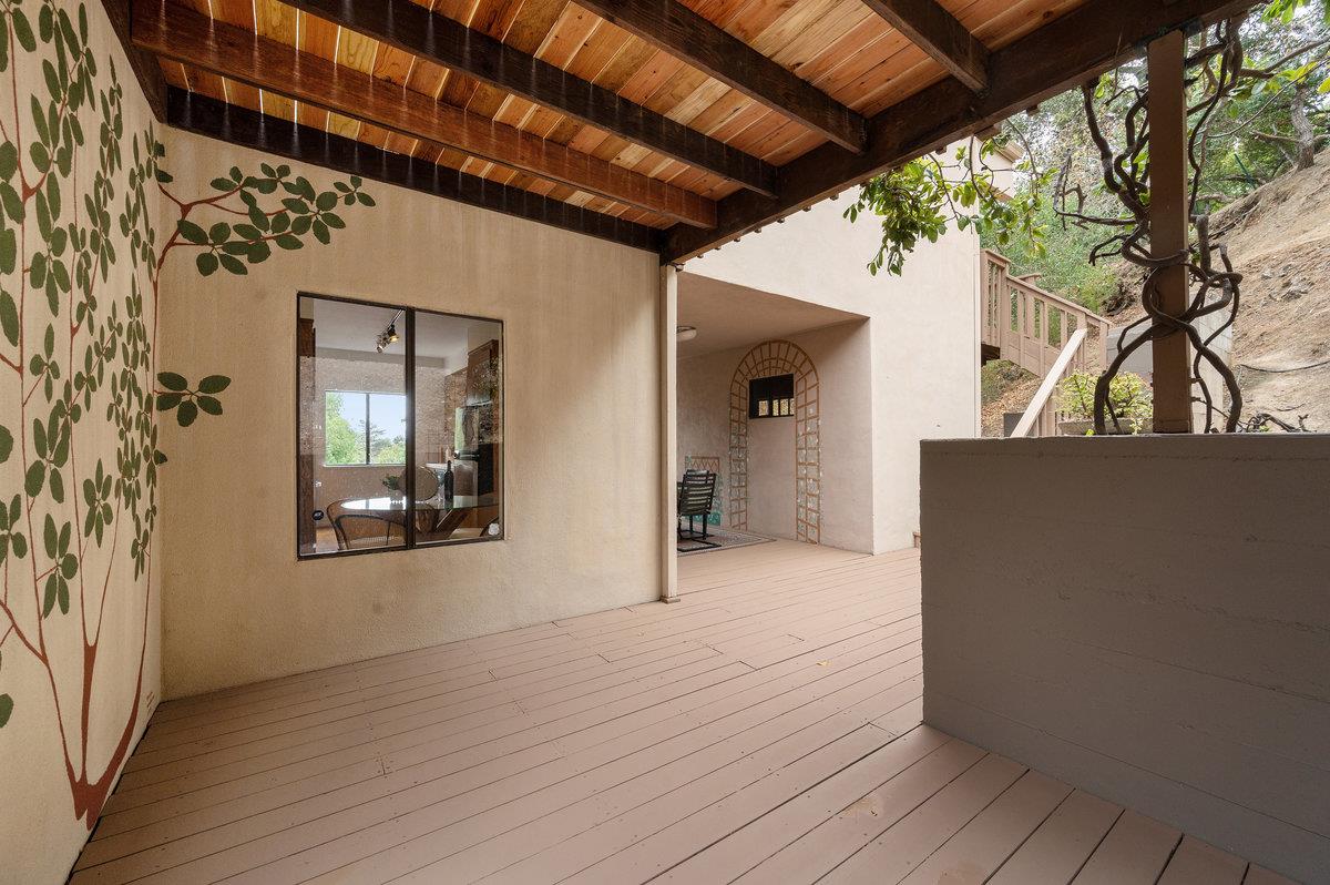 Detail Gallery Image 50 of 64 For 901 Laurelwood Dr, San Mateo,  CA 94403 - 3 Beds | 2/1 Baths