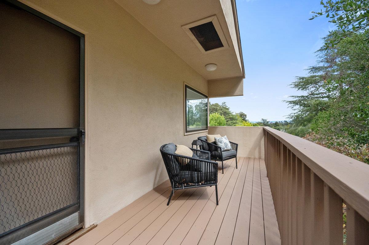 Detail Gallery Image 56 of 64 For 901 Laurelwood Dr, San Mateo,  CA 94403 - 3 Beds | 2/1 Baths