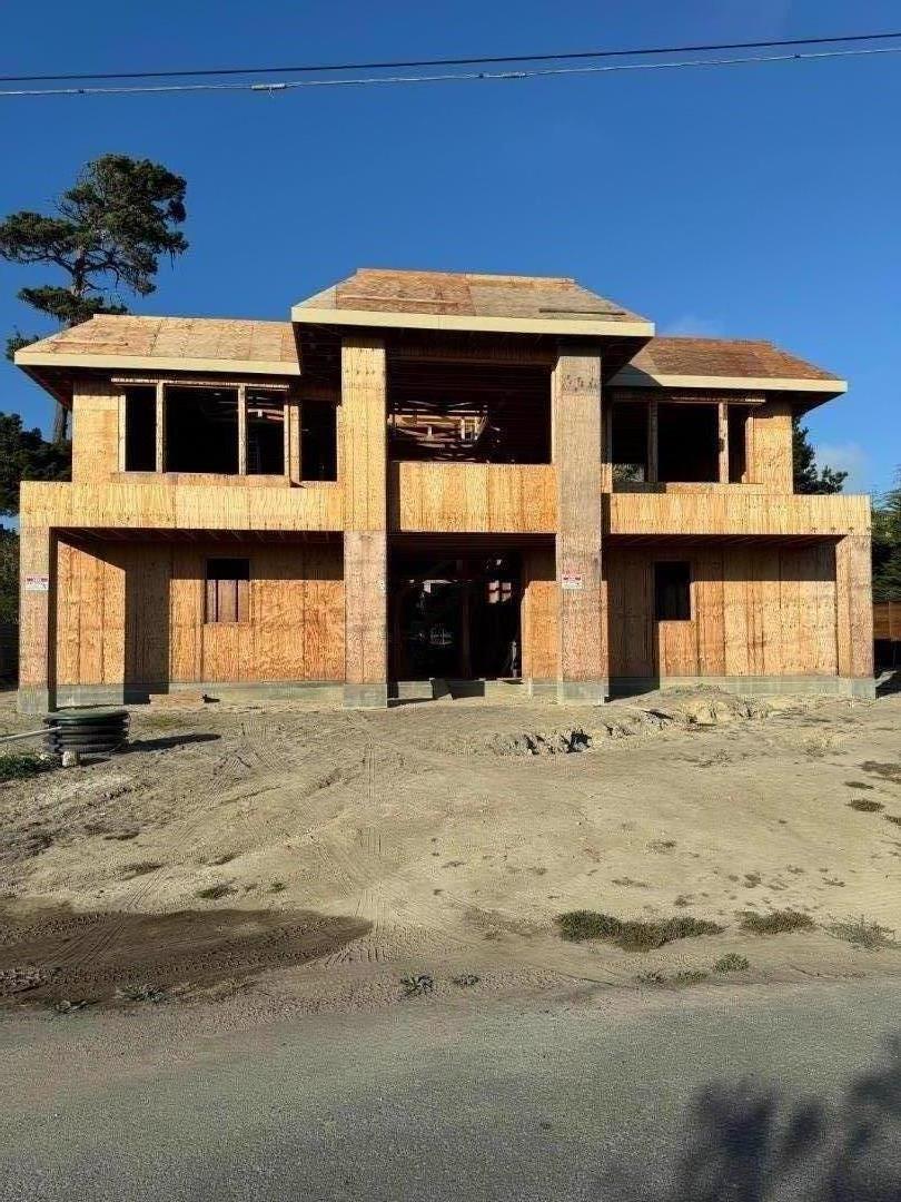 Detail Gallery Image 9 of 10 For 1029 Rodeo Rd, Pebble Beach,  CA 93953 - 3 Beds | 3/1 Baths