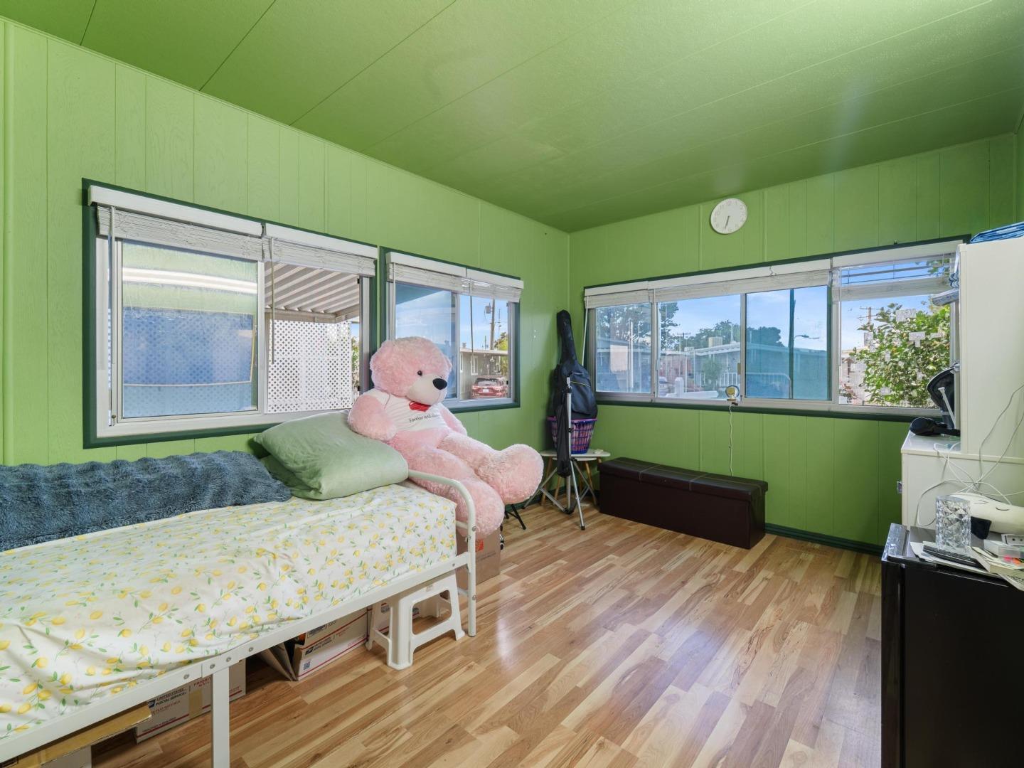 Detail Gallery Image 10 of 22 For 2150 Monterey Rd #128,  San Jose,  CA 95112 - 1 Beds | 1 Baths