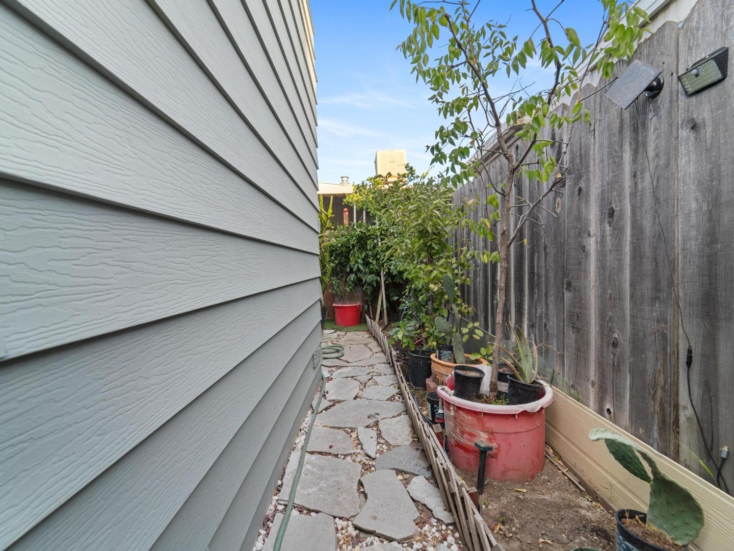 Detail Gallery Image 21 of 22 For 2150 Monterey Rd #128,  San Jose,  CA 95112 - 1 Beds | 1 Baths