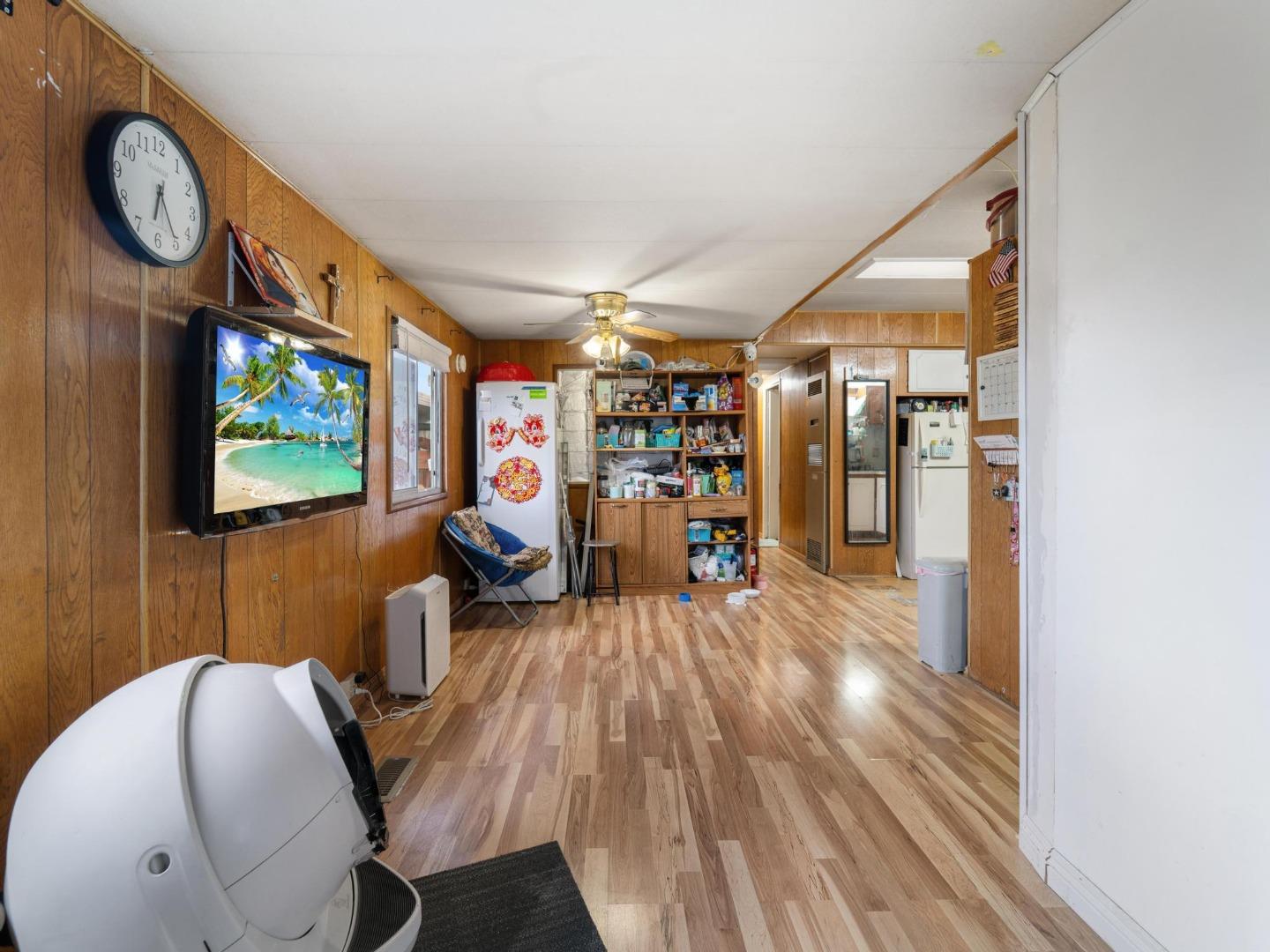 Detail Gallery Image 8 of 22 For 2150 Monterey Rd #128,  San Jose,  CA 95112 - 1 Beds | 1 Baths