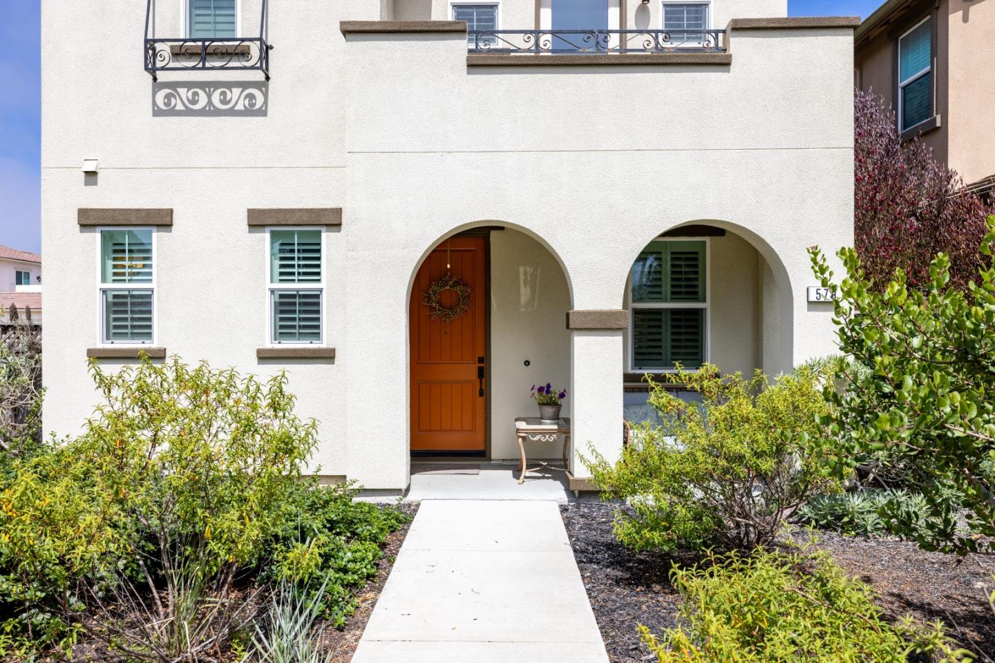 Detail Gallery Image 3 of 73 For 579 Rosa Monte Way, Marina,  CA 93933 - 4 Beds | 2/1 Baths