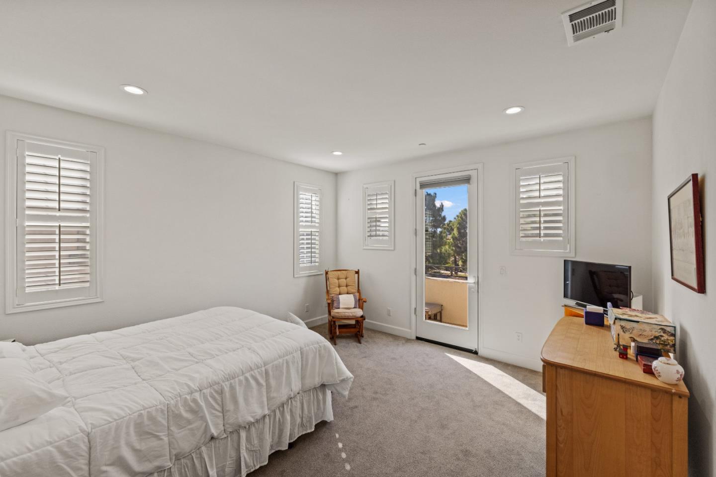 Detail Gallery Image 66 of 73 For 579 Rosa Monte Way, Marina,  CA 93933 - 4 Beds | 2/1 Baths