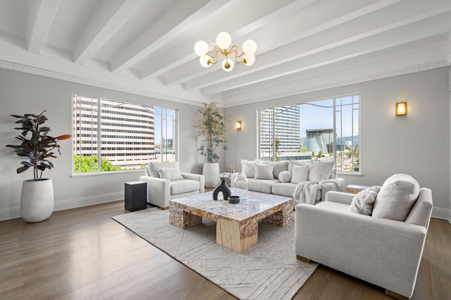 Detail Gallery Image 14 of 35 For 244 Lakeside Dr #10,  Oakland,  CA 94612 - 3 Beds | 3 Baths