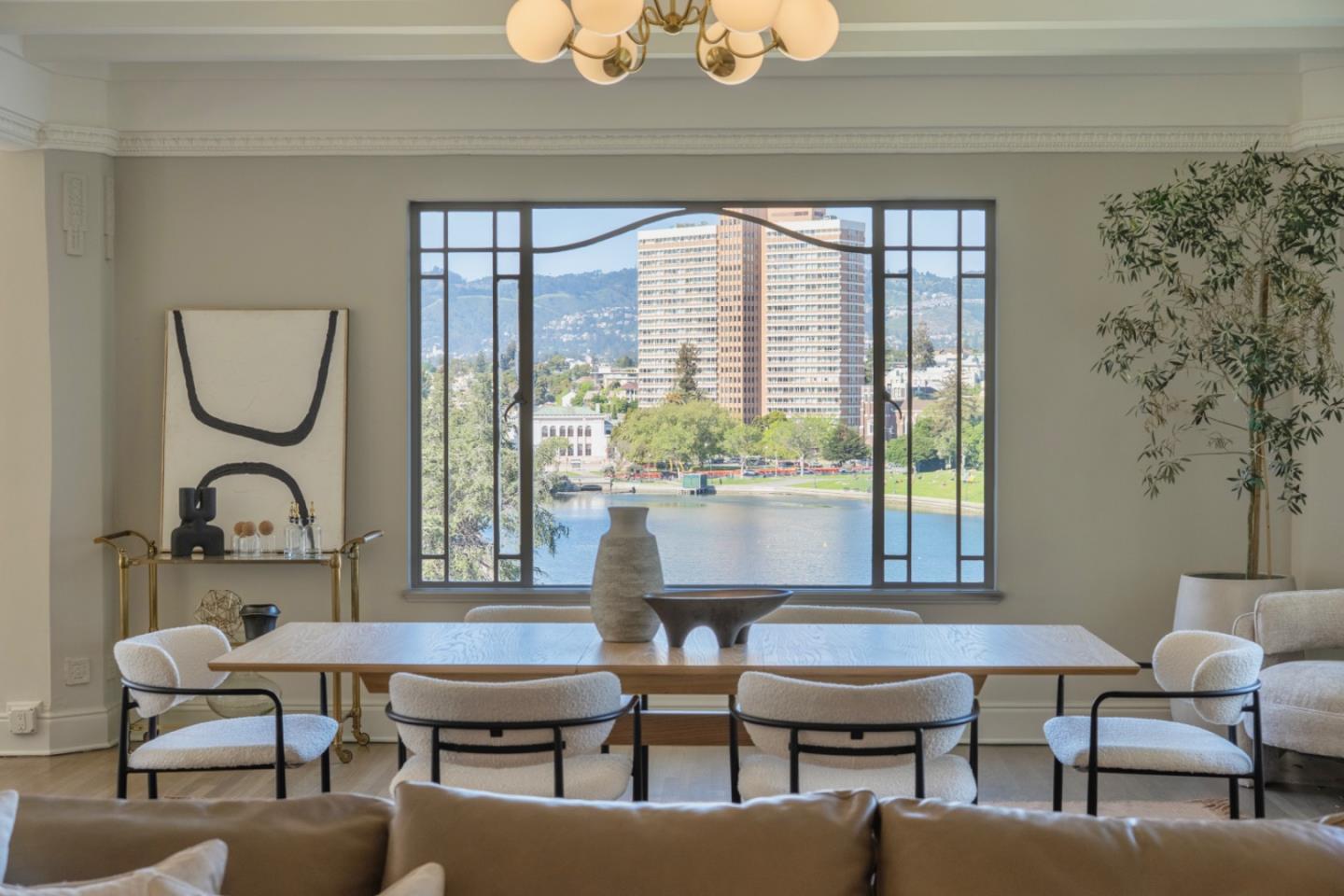 Detail Gallery Image 27 of 35 For 244 Lakeside Dr #10,  Oakland,  CA 94612 - 3 Beds | 3 Baths
