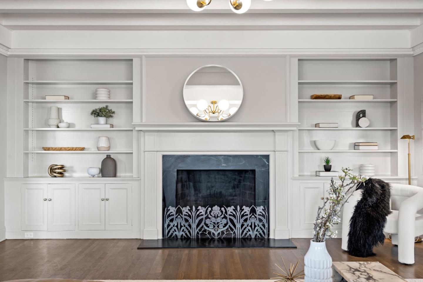 Detail Gallery Image 6 of 35 For 244 Lakeside Dr #10,  Oakland,  CA 94612 - 3 Beds | 3 Baths