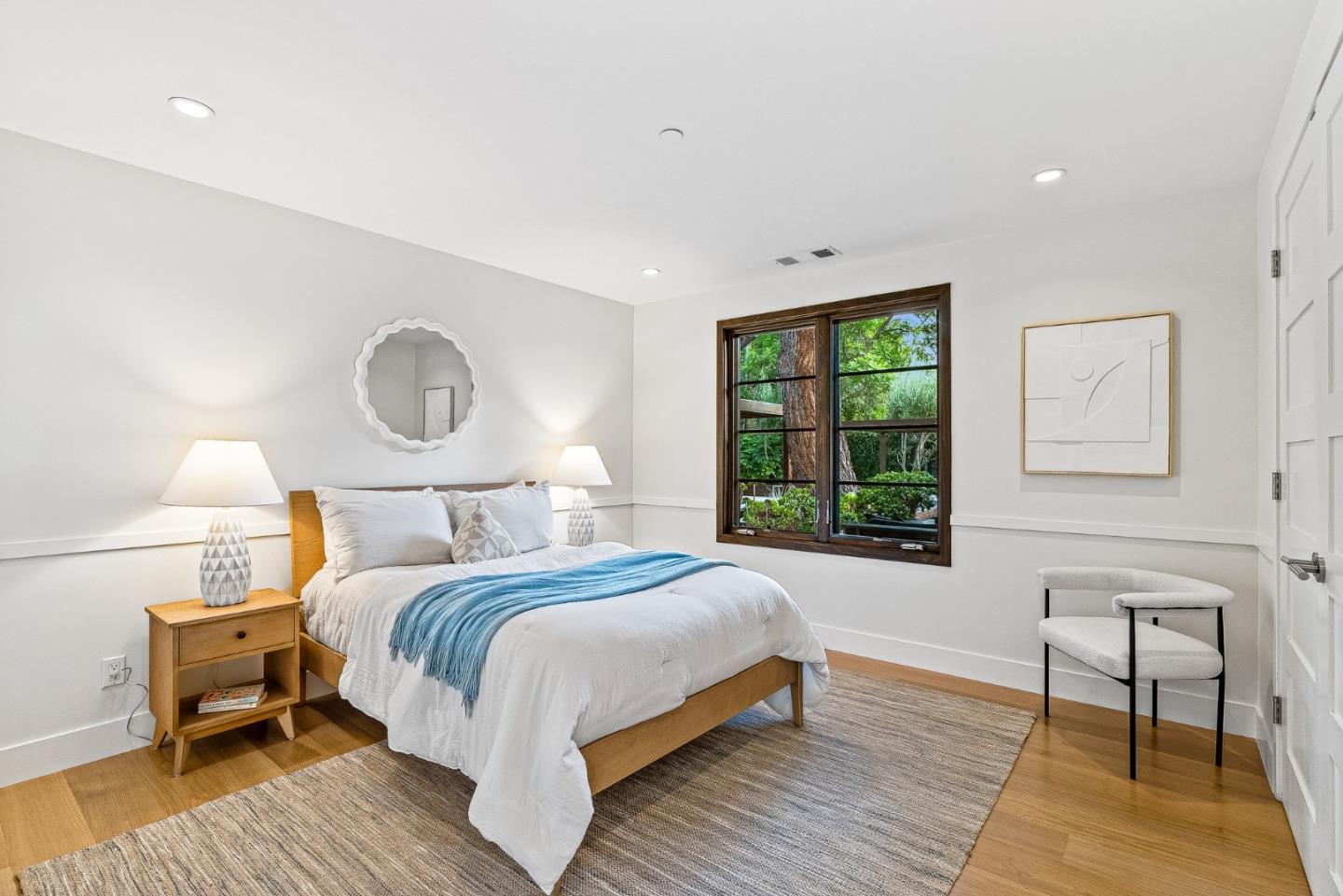 Detail Gallery Image 27 of 57 For 1683 Dalehurst Ave, Los Altos,  CA 94024 - 4 Beds | 2/1 Baths