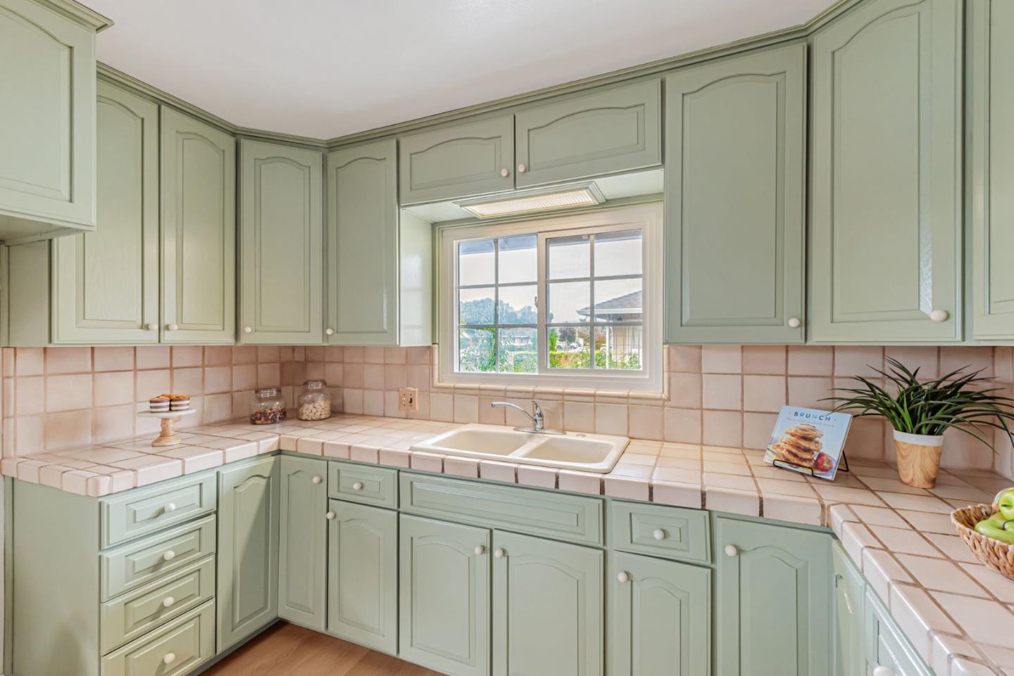 Detail Gallery Image 19 of 51 For 2356 Kay Dr, Santa Clara,  CA 95050 - 3 Beds | 2/1 Baths