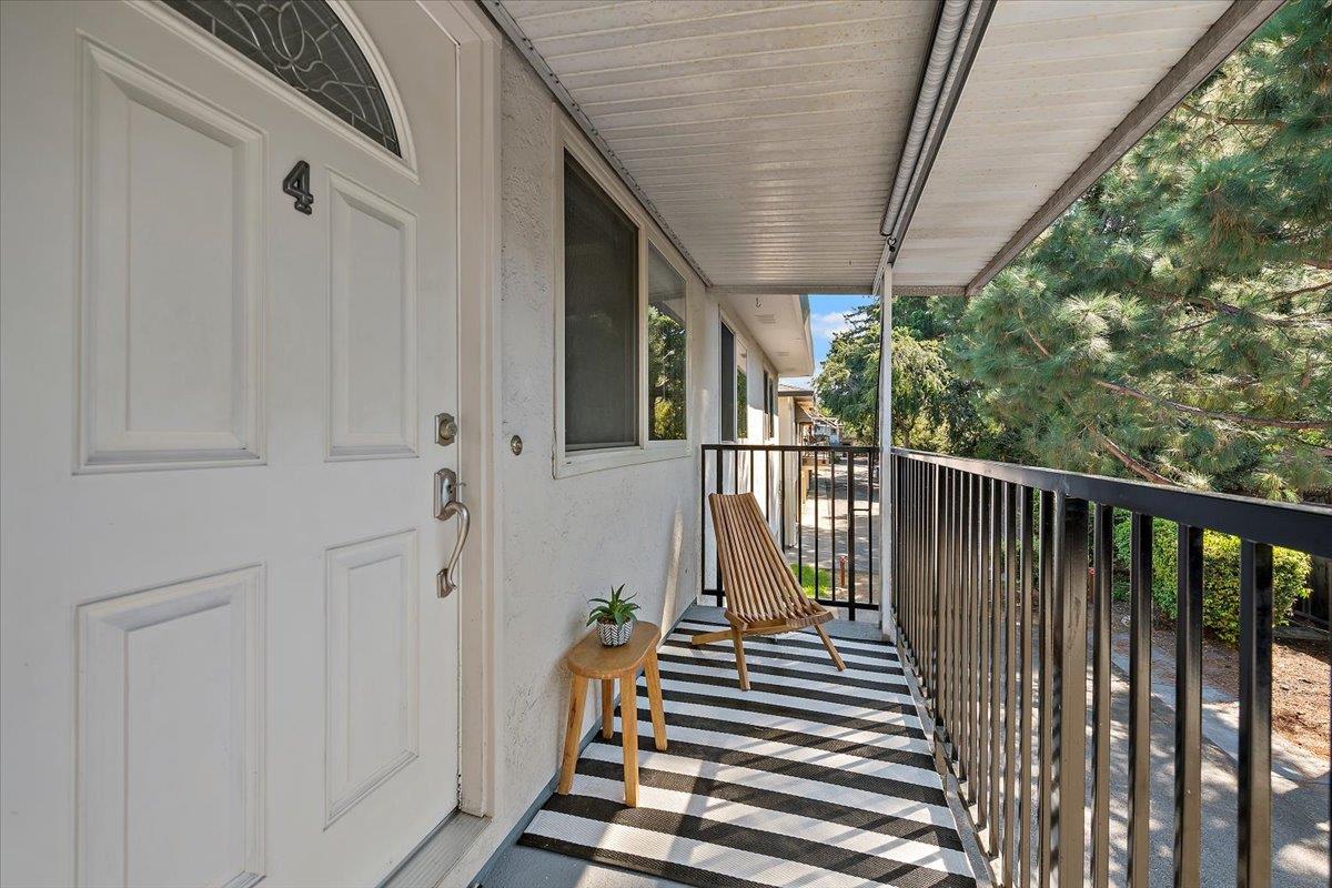 Detail Gallery Image 13 of 20 For 325 N 3rd St #4,  Campbell,  CA 95008 - 2 Beds | 1 Baths
