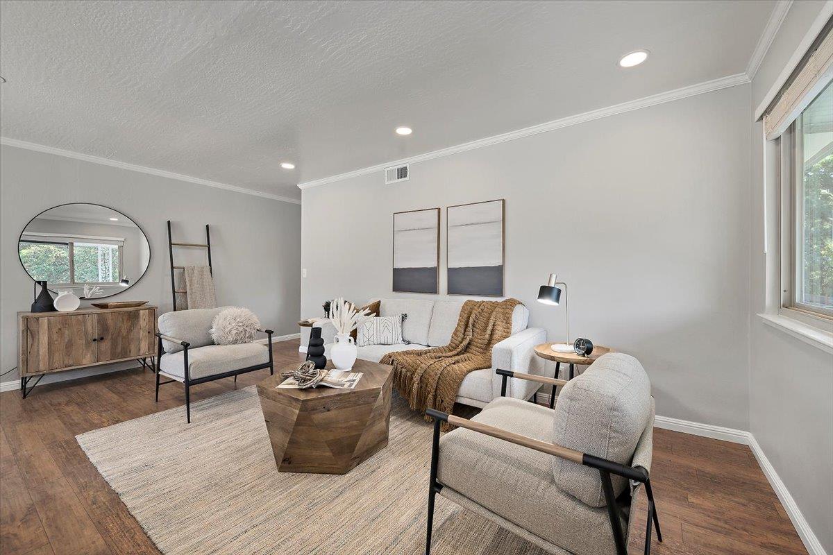 Detail Gallery Image 4 of 20 For 325 N 3rd St #4,  Campbell,  CA 95008 - 2 Beds | 1 Baths