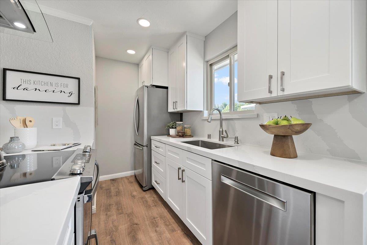 Detail Gallery Image 7 of 20 For 325 N 3rd St #4,  Campbell,  CA 95008 - 2 Beds | 1 Baths