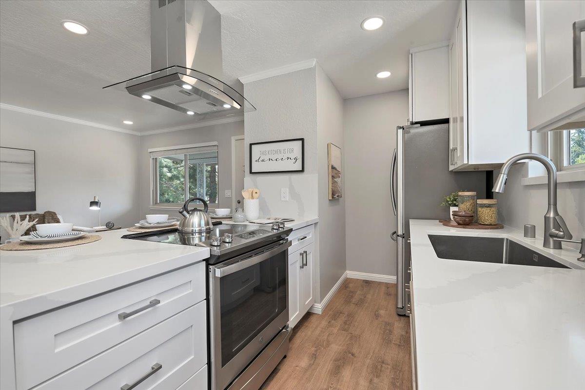 Detail Gallery Image 8 of 20 For 325 N 3rd St #4,  Campbell,  CA 95008 - 2 Beds | 1 Baths
