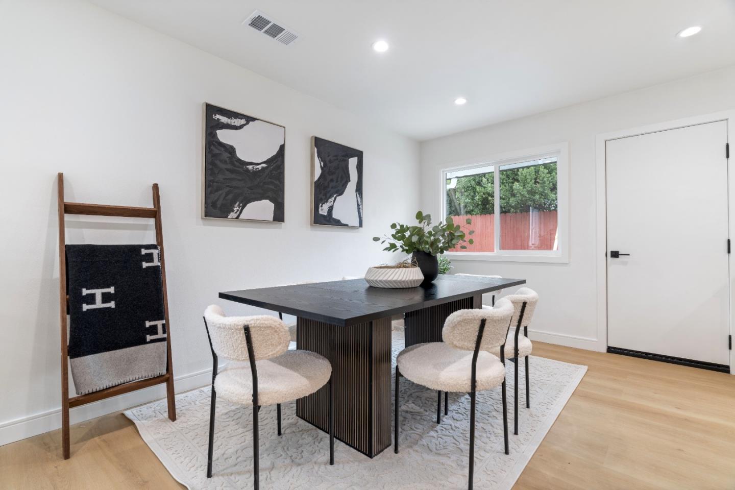 Detail Gallery Image 21 of 52 For 5540 Michigan Blvd, Concord,  CA 94521 - 3 Beds | 2 Baths