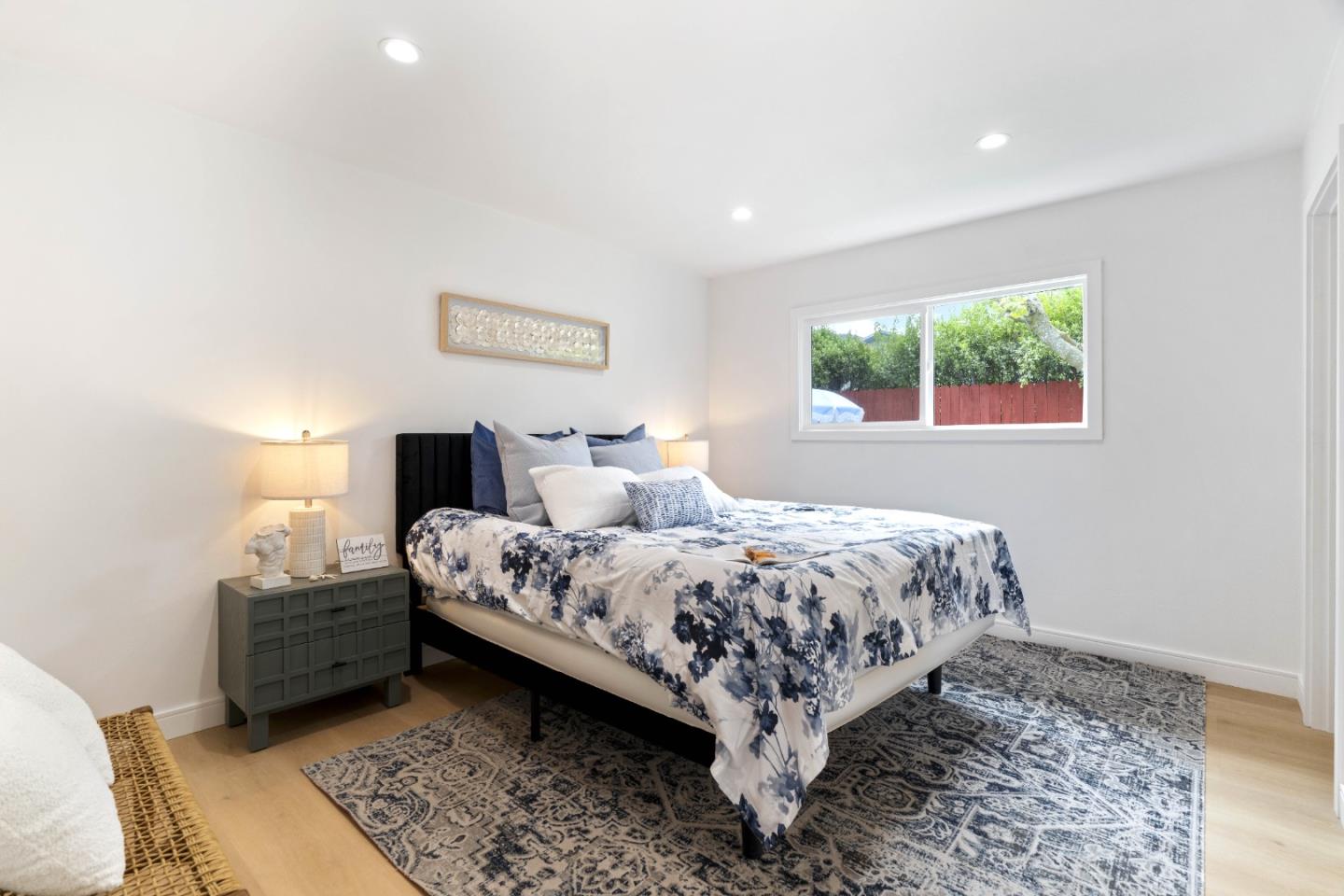 Detail Gallery Image 34 of 52 For 5540 Michigan Blvd, Concord,  CA 94521 - 3 Beds | 2 Baths