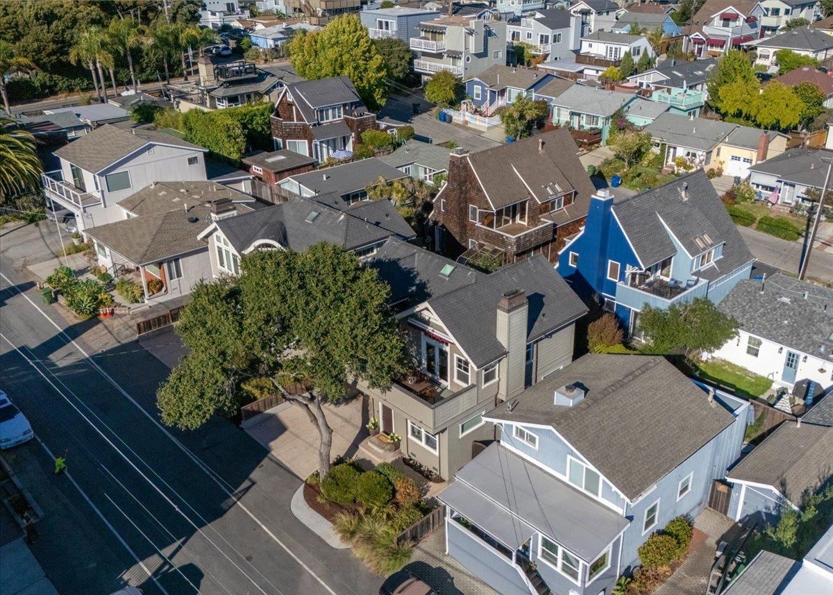 Detail Gallery Image 28 of 28 For 440 Lago Ln, Santa Cruz,  CA 95062 - 3 Beds | 2/1 Baths