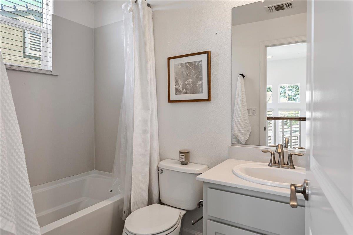 Detail Gallery Image 20 of 35 For 3593 Stout Pl, Santa Clara,  CA 95051 - 3 Beds | 3/1 Baths