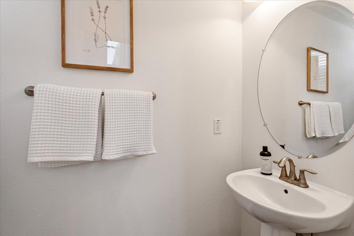 Detail Gallery Image 22 of 35 For 3593 Stout Pl, Santa Clara,  CA 95051 - 3 Beds | 3/1 Baths