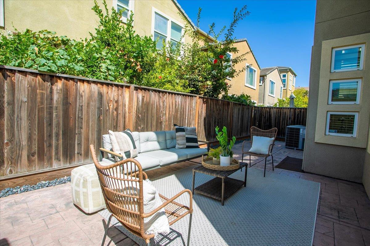 Detail Gallery Image 29 of 35 For 3593 Stout Pl, Santa Clara,  CA 95051 - 3 Beds | 3/1 Baths