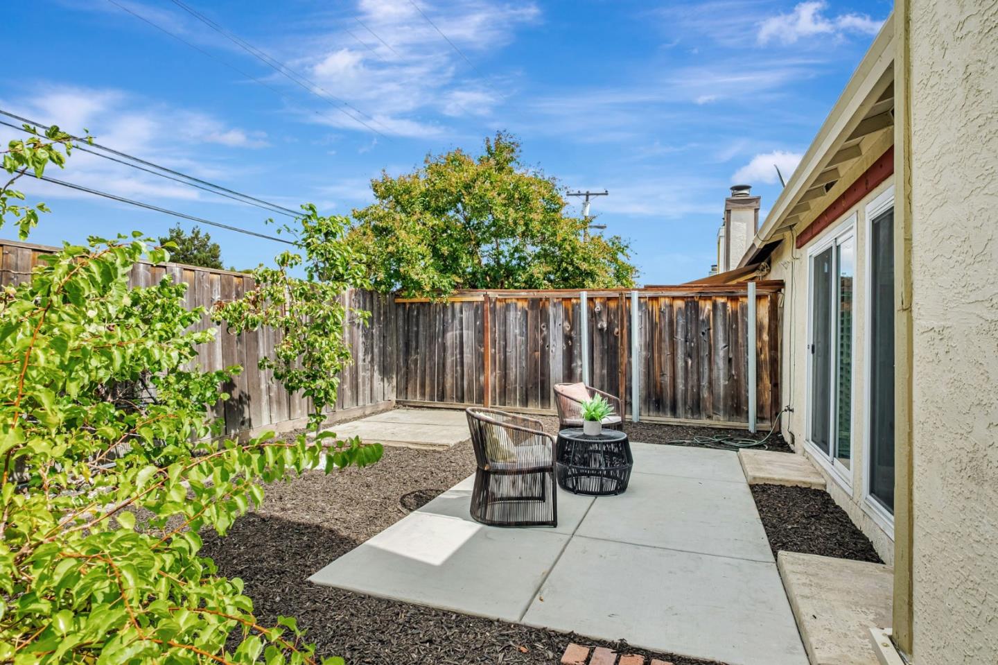 Detail Gallery Image 15 of 17 For 4379 Machado Dr, Concord,  CA 94521 - 2 Beds | 2 Baths