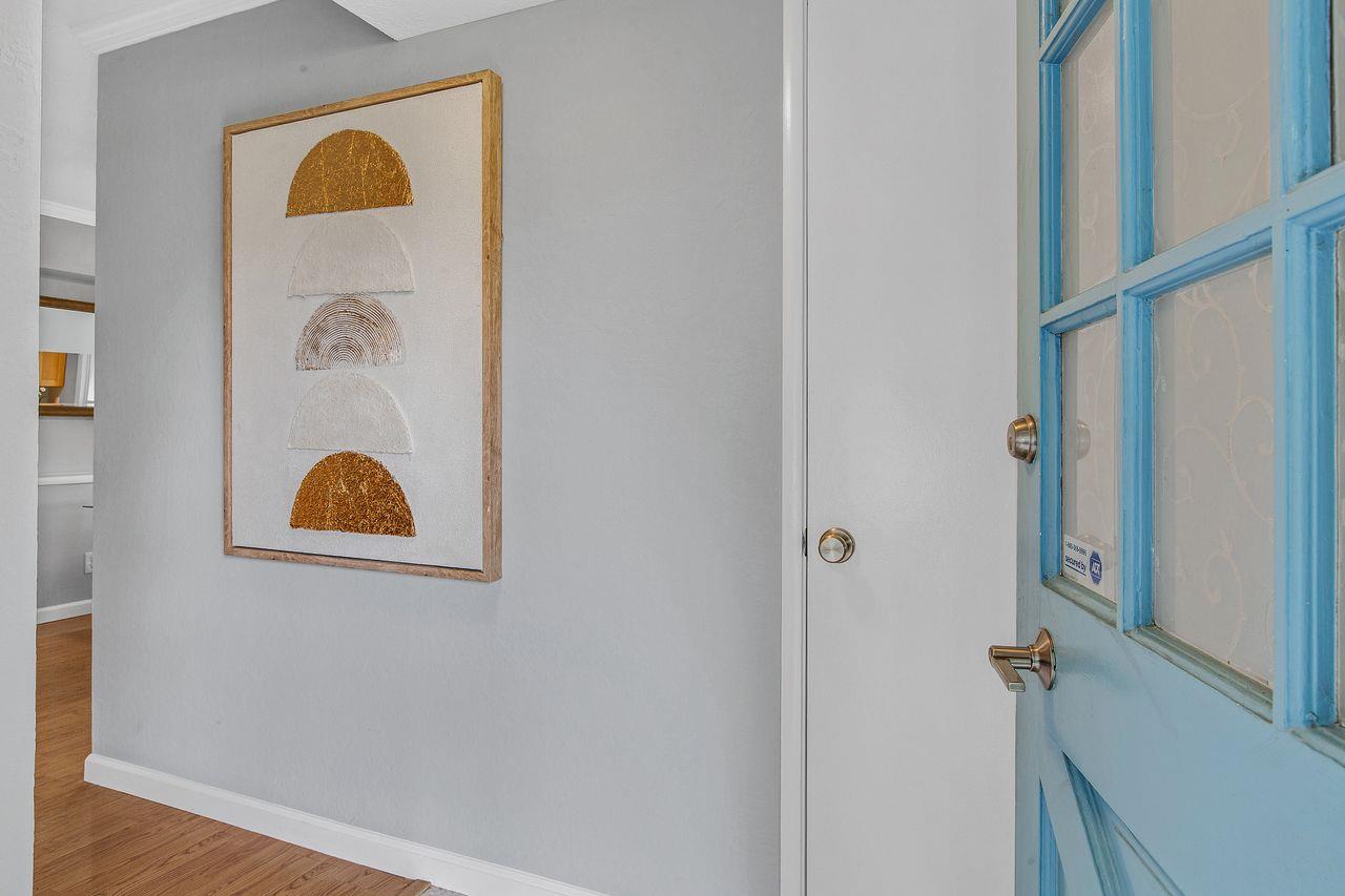 Detail Gallery Image 4 of 26 For 35282 Cano Ct, Fremont,  CA 94536 - 3 Beds | 2 Baths