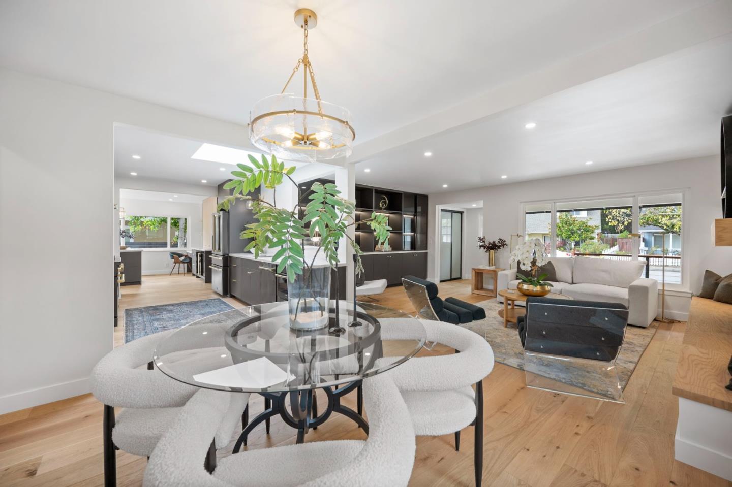Detail Gallery Image 9 of 30 For 2555 Crestmoor Dr, San Bruno,  CA 94066 - 3 Beds | 2 Baths