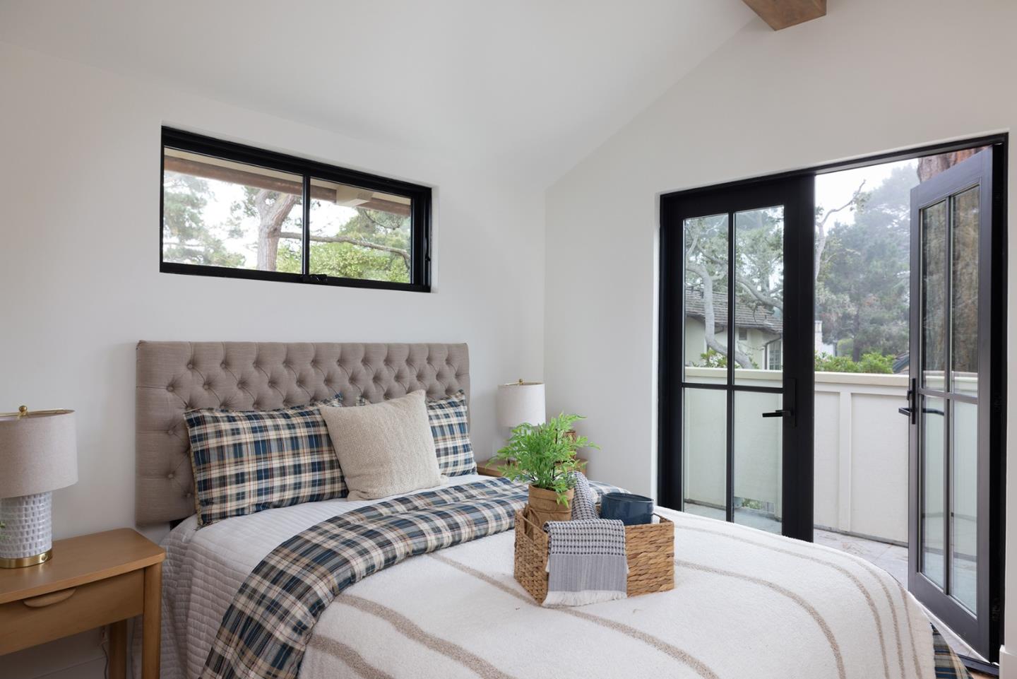 Detail Gallery Image 15 of 20 For 0 Mission 5 Nw of Santa Lucia St, Carmel,  CA 93921 - 3 Beds | 2/1 Baths