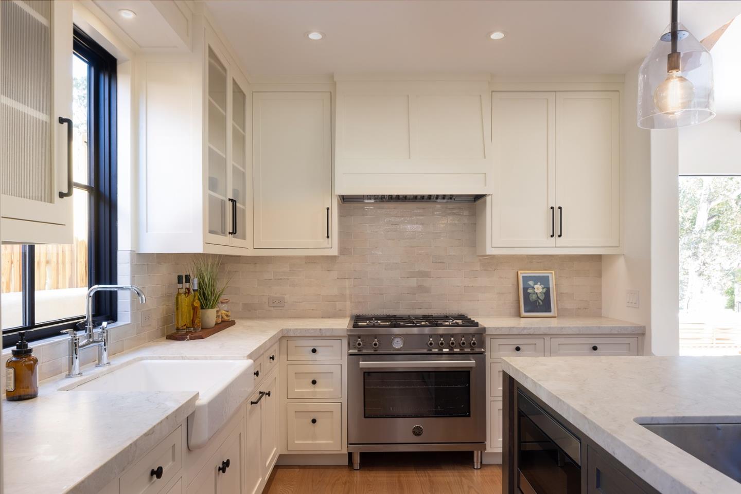 Detail Gallery Image 7 of 20 For 0 Mission 5 Nw of Santa Lucia St, Carmel,  CA 93921 - 3 Beds | 2/1 Baths