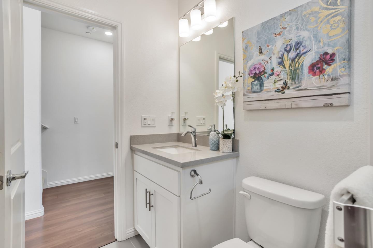 Detail Gallery Image 17 of 33 For 1945 Galileo Ln, San Jose,  CA 95133 - 3 Beds | 3/1 Baths
