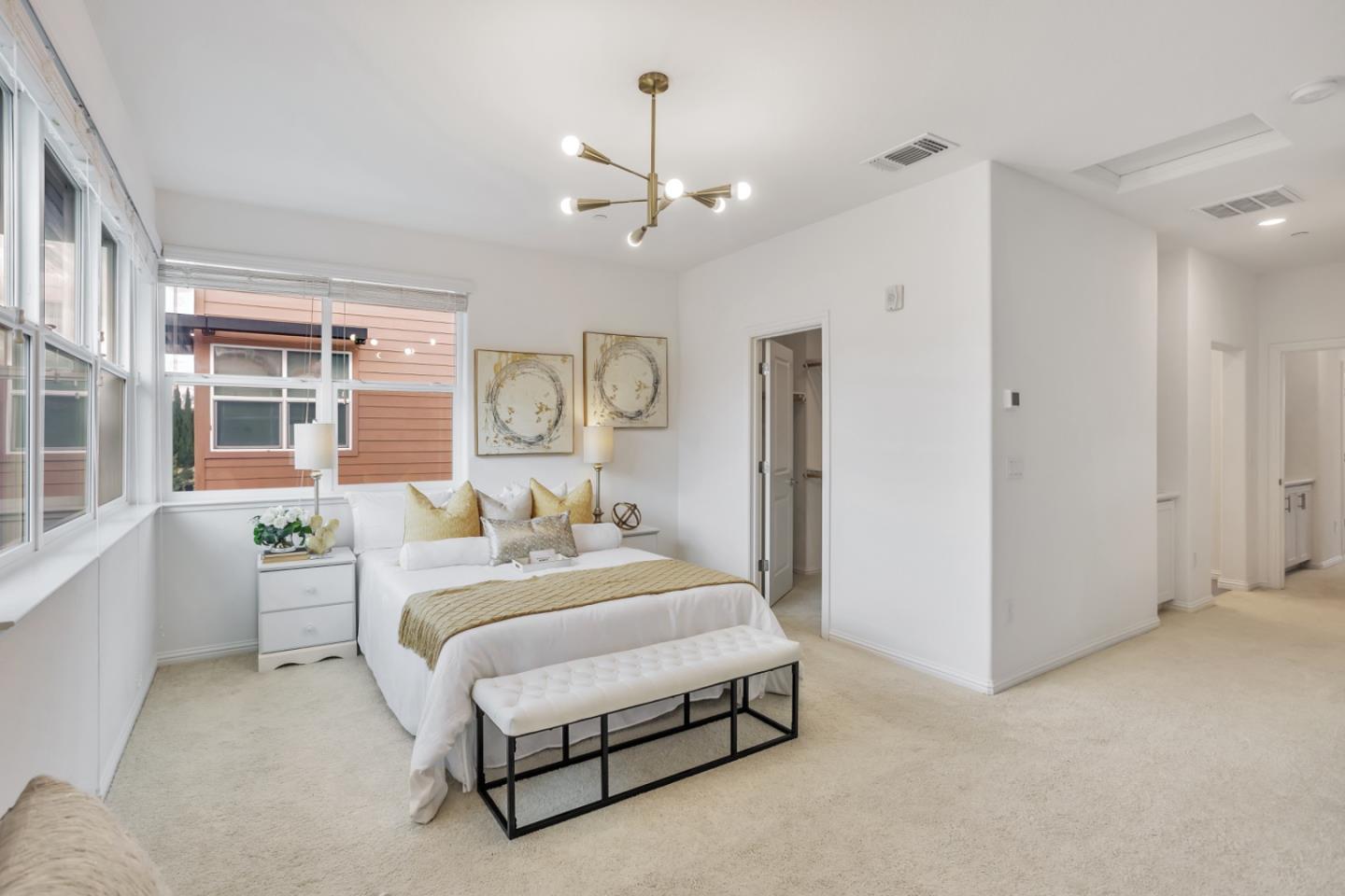 Detail Gallery Image 19 of 33 For 1945 Galileo Ln, San Jose,  CA 95133 - 3 Beds | 3/1 Baths