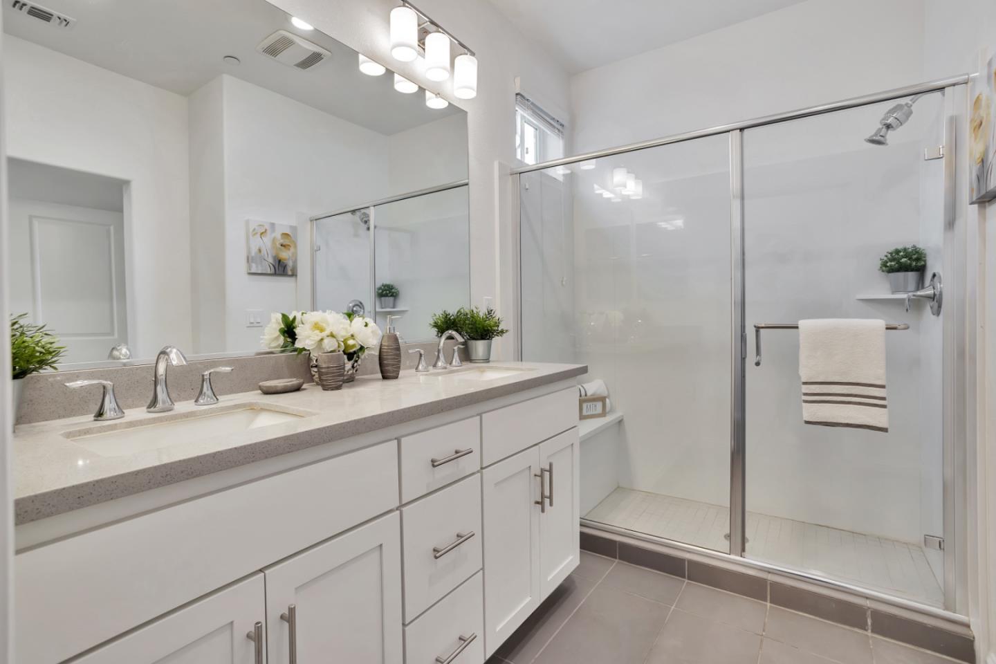 Detail Gallery Image 23 of 33 For 1945 Galileo Ln, San Jose,  CA 95133 - 3 Beds | 3/1 Baths