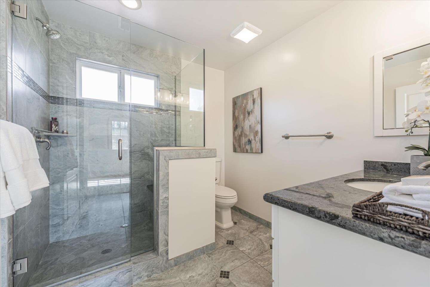Detail Gallery Image 21 of 22 For 1350 Elwood Dr, Los Gatos,  CA 95032 - 5 Beds | 2/1 Baths