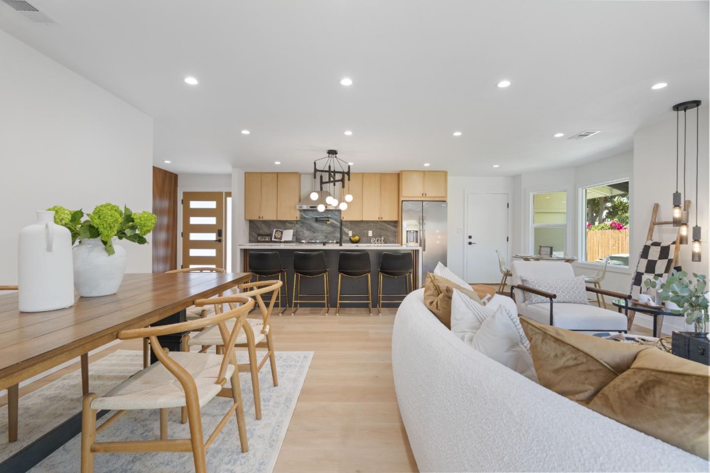 Detail Gallery Image 21 of 52 For 4833 Cherokee Dr, Concord,  CA 94521 - 4 Beds | 3 Baths