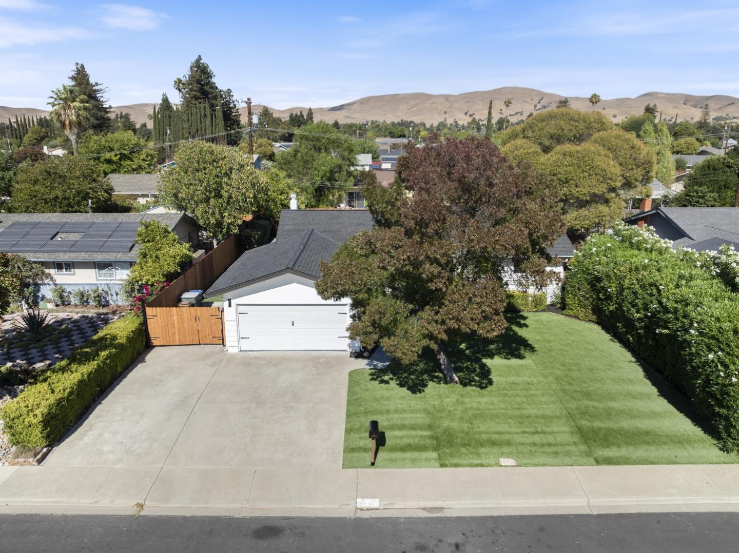 Detail Gallery Image 49 of 52 For 4833 Cherokee Dr, Concord,  CA 94521 - 4 Beds | 3 Baths