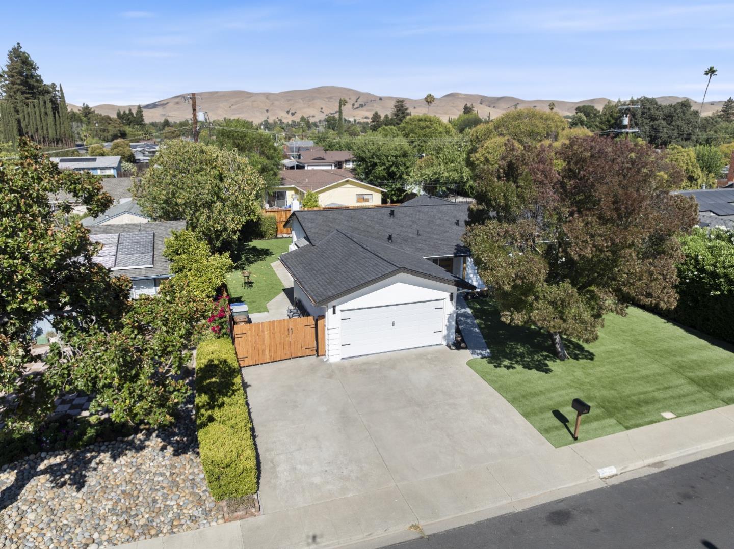 Detail Gallery Image 50 of 52 For 4833 Cherokee Dr, Concord,  CA 94521 - 4 Beds | 3 Baths