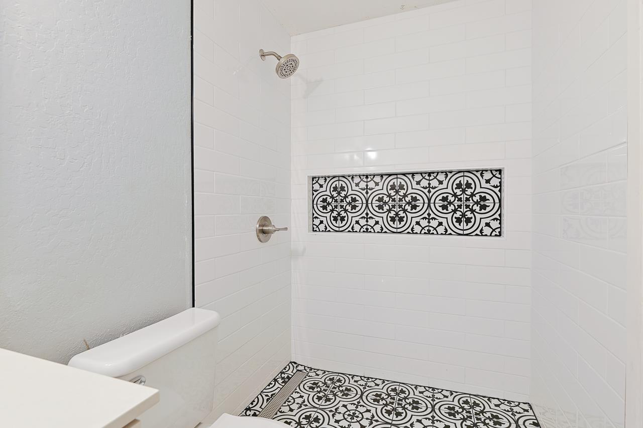 Detail Gallery Image 12 of 12 For 544 Saint George, Salinas,  CA 93905 - 3 Beds | 2 Baths