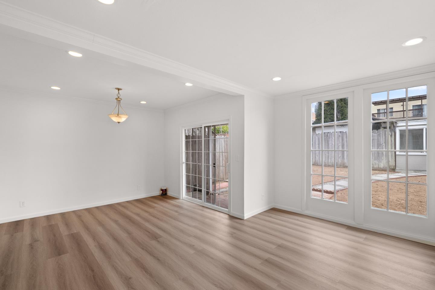 Detail Gallery Image 15 of 45 For 327 Willits St, Daly City,  CA 94014 - 4 Beds | 1 Baths