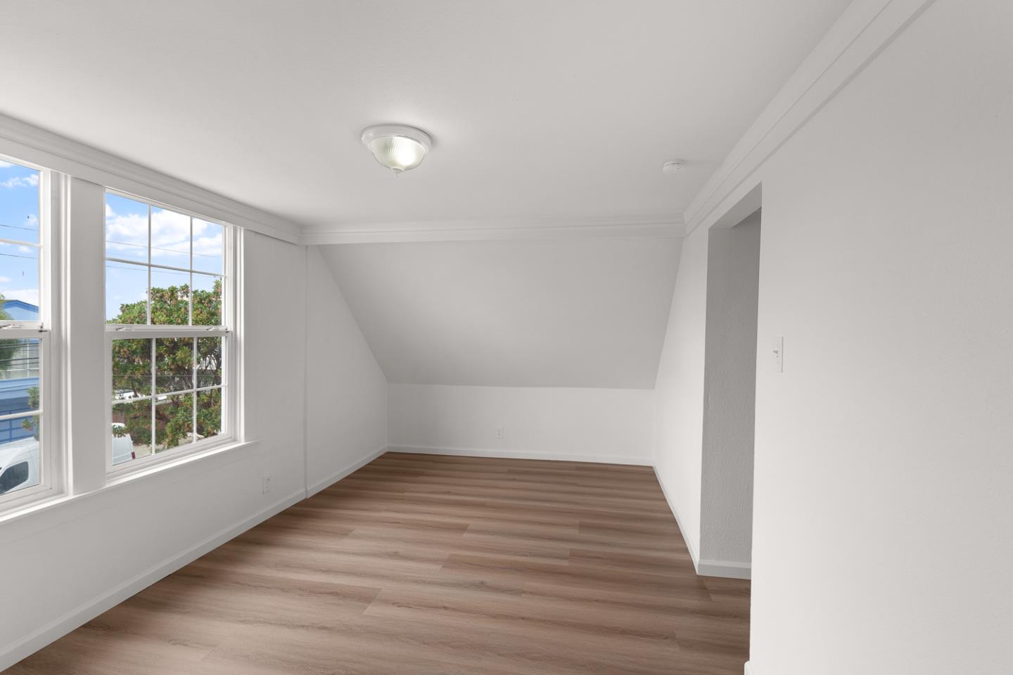 Detail Gallery Image 29 of 45 For 327 Willits St, Daly City,  CA 94014 - 4 Beds | 1 Baths