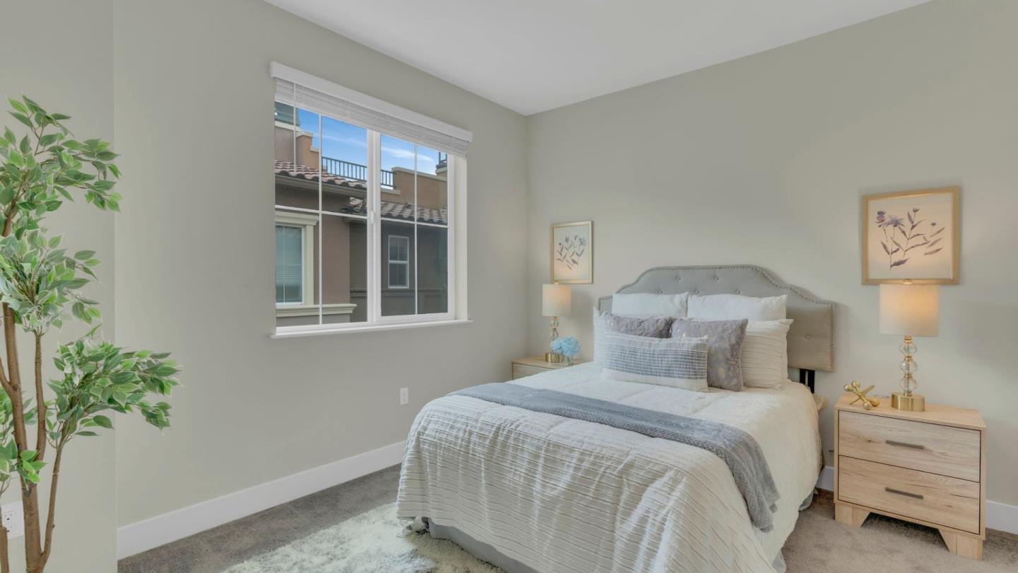 Detail Gallery Image 29 of 63 For 647 Alamo Ct, Mountain View,  CA 94043 - 2 Beds | 2/1 Baths
