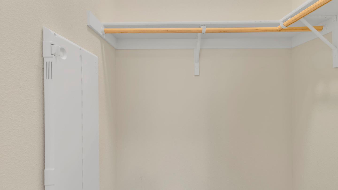 Detail Gallery Image 34 of 63 For 647 Alamo Ct, Mountain View,  CA 94043 - 2 Beds | 2/1 Baths