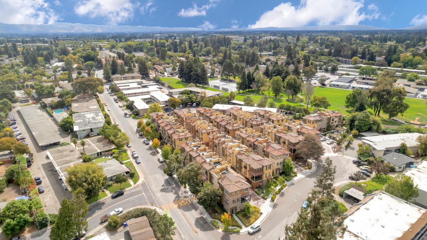 Detail Gallery Image 57 of 63 For 647 Alamo Ct, Mountain View,  CA 94043 - 2 Beds | 2/1 Baths