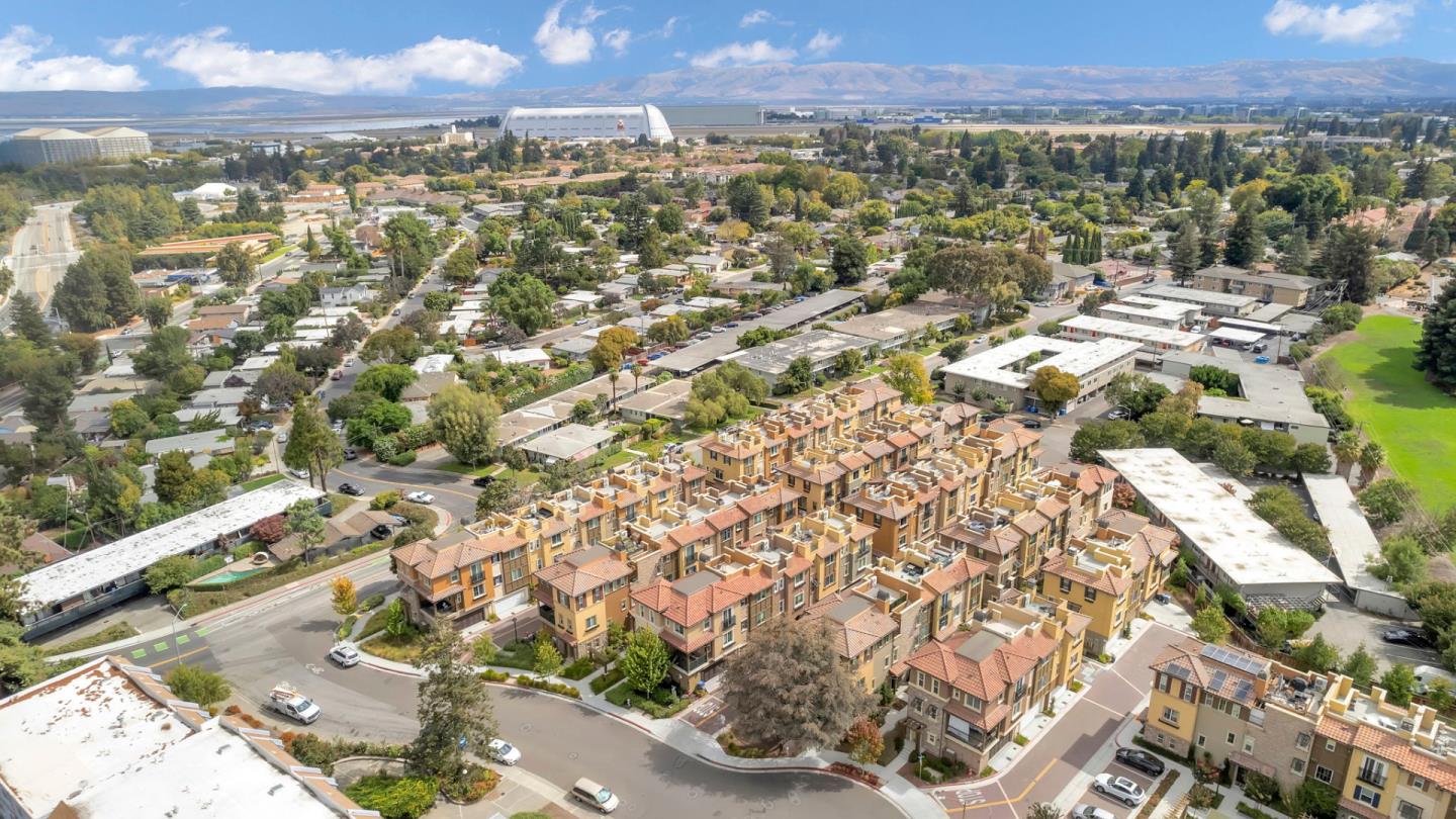 Detail Gallery Image 58 of 63 For 647 Alamo Ct, Mountain View,  CA 94043 - 2 Beds | 2/1 Baths