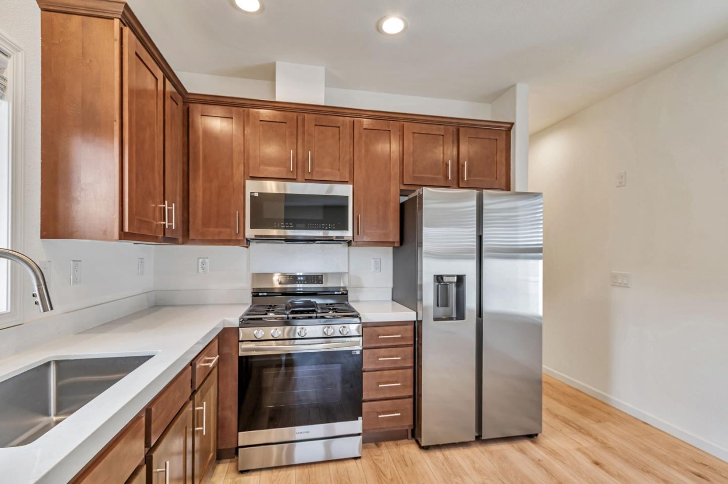 Detail Gallery Image 13 of 30 For 1500 Virginia Pl #149,  San Jose,  CA 95116 - 2 Beds | 1 Baths